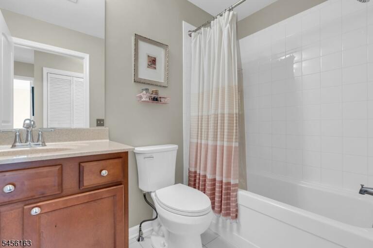 Property listing MLS 4048852 photo 19
