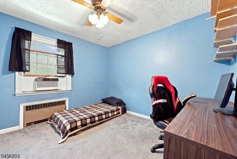 Property listing MLS 4048854 photo 16