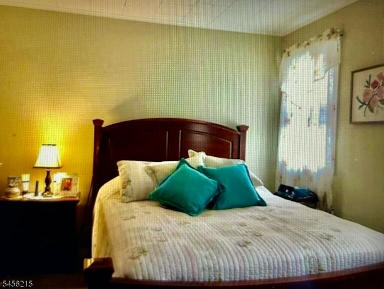 Property listing MLS 4048856 photo 6