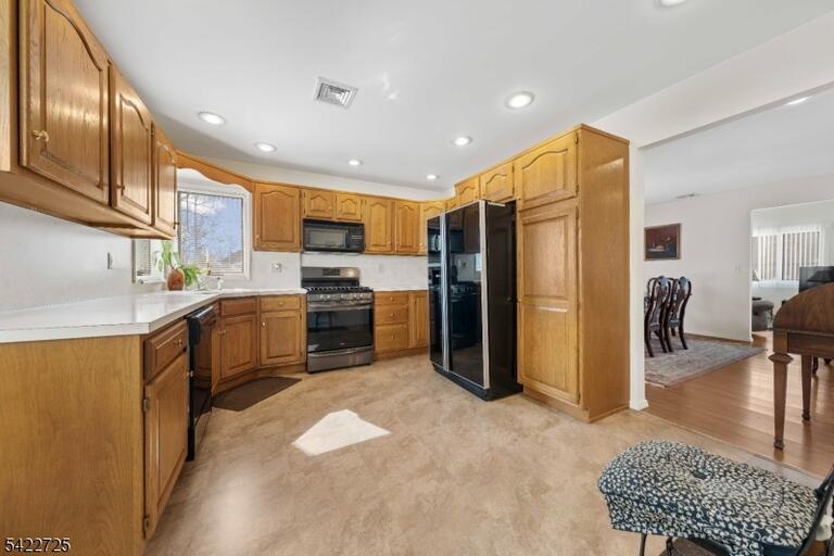 Property listing MLS 4048857 photo 18