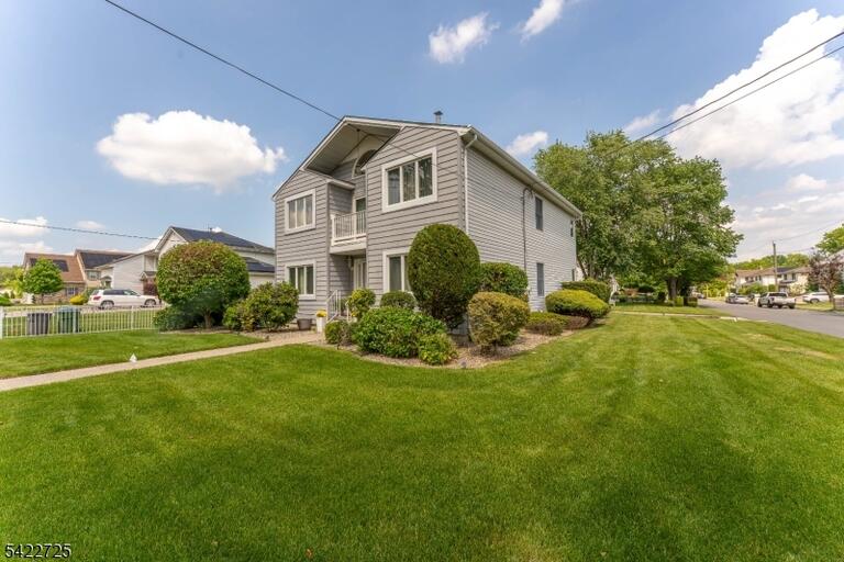 Property listing MLS 4048857 photo 35