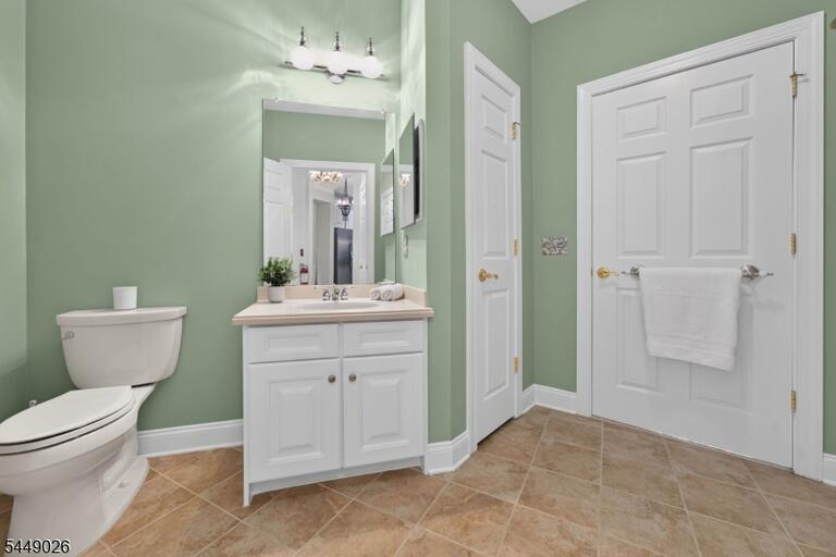Property listing MLS 4048861 photo 17