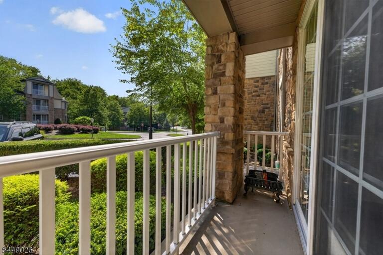 Property listing MLS 4048861 photo 21
