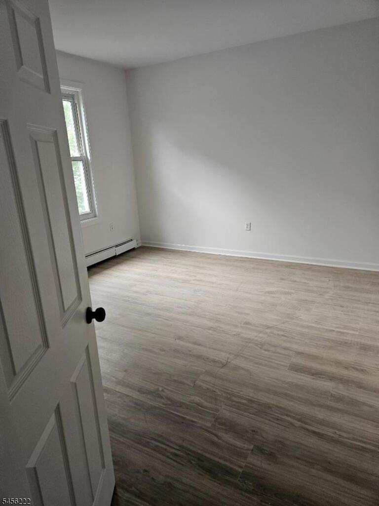 Property listing MLS 4048866 photo 9