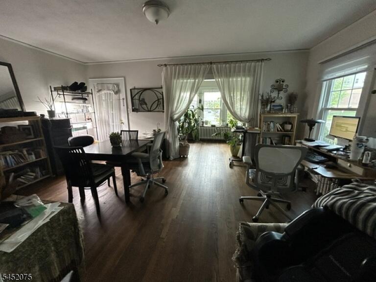 Property listing MLS 4048871 photo 3
