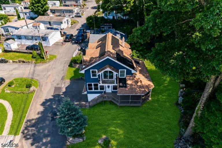 Property listing MLS 4048873 photo 30