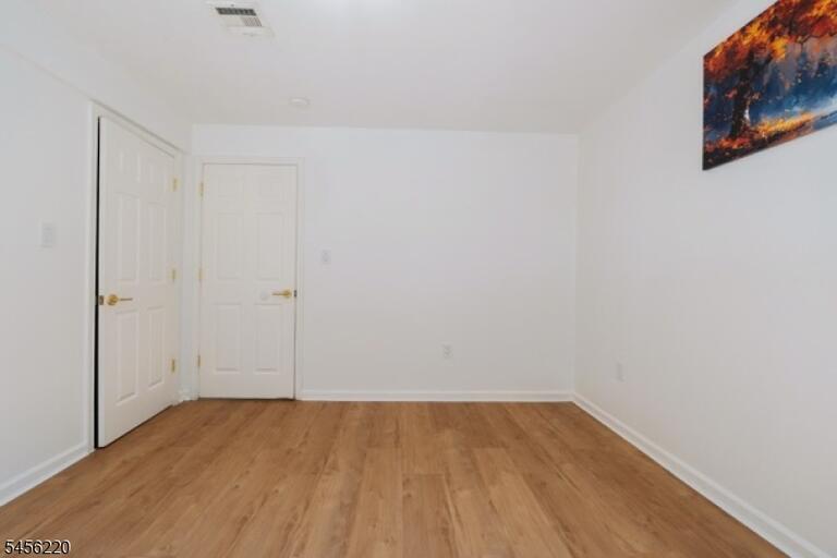 Property listing MLS 4048878 photo 14