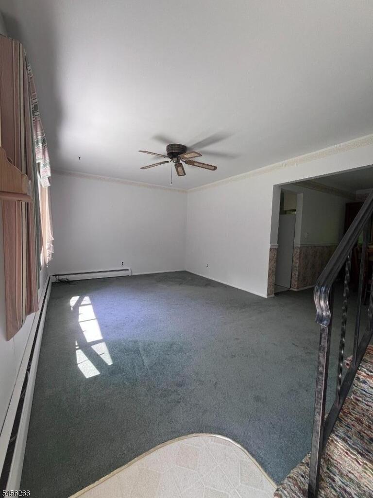 Property listing MLS 4048893 photo 3