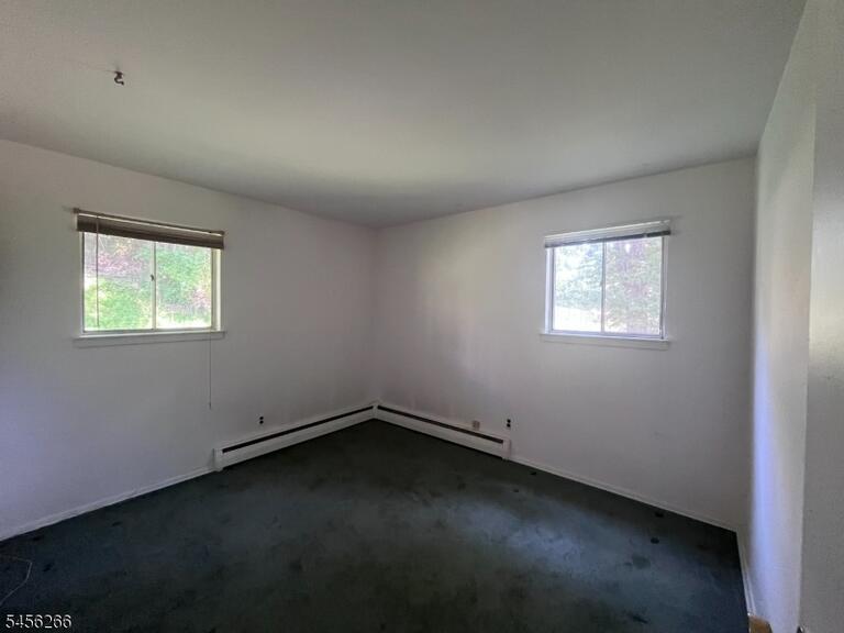 Property listing MLS 4048893 photo 7