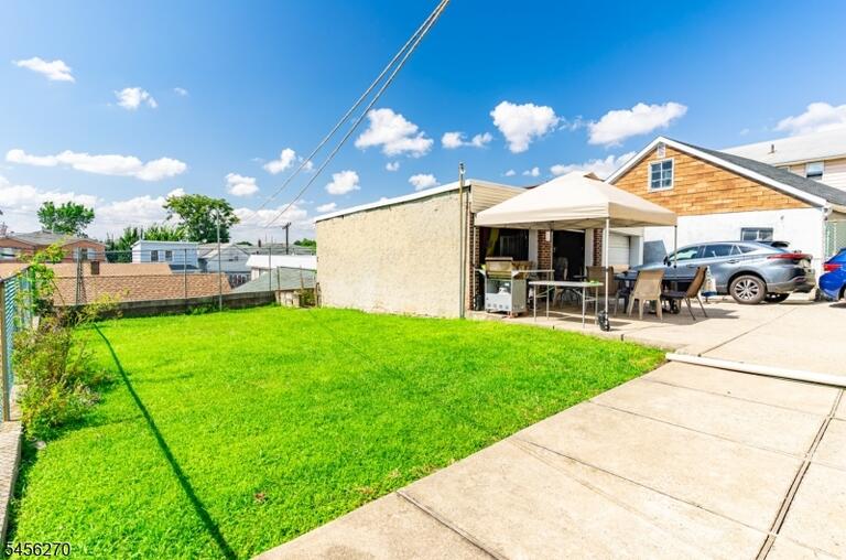 Property listing MLS 4048895 photo 23