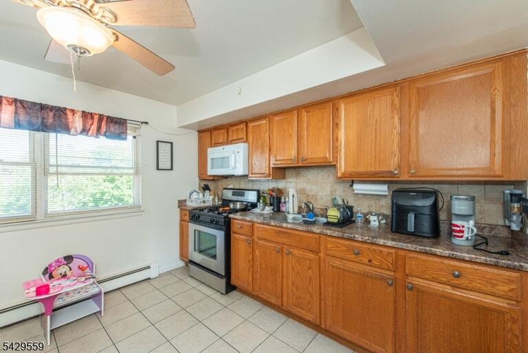 Property listing MLS 4048898 photo 6