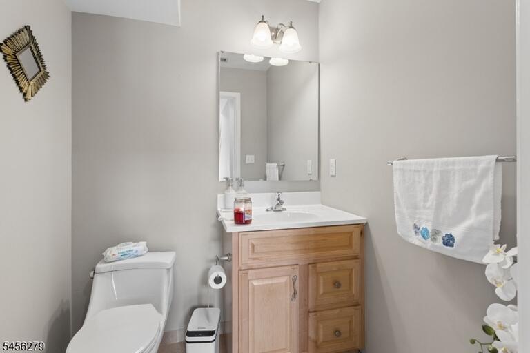 Property listing MLS 4048901 photo 16