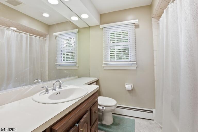 Property listing MLS 4048908 photo 13