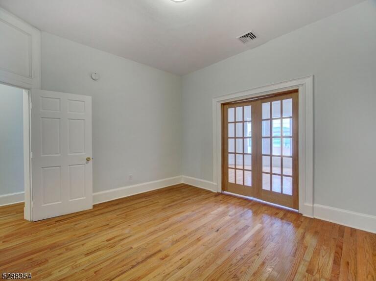Property listing MLS 4048920 photo 7