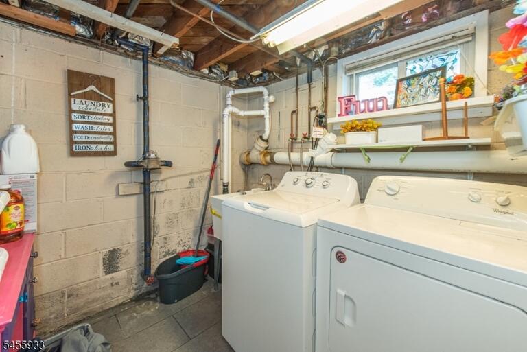 Property listing MLS 4048922 photo 16