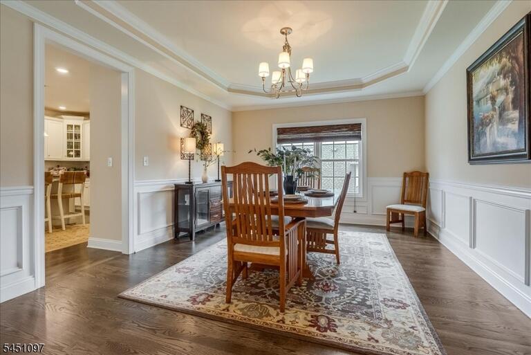 Property listing MLS 4048936 photo 9
