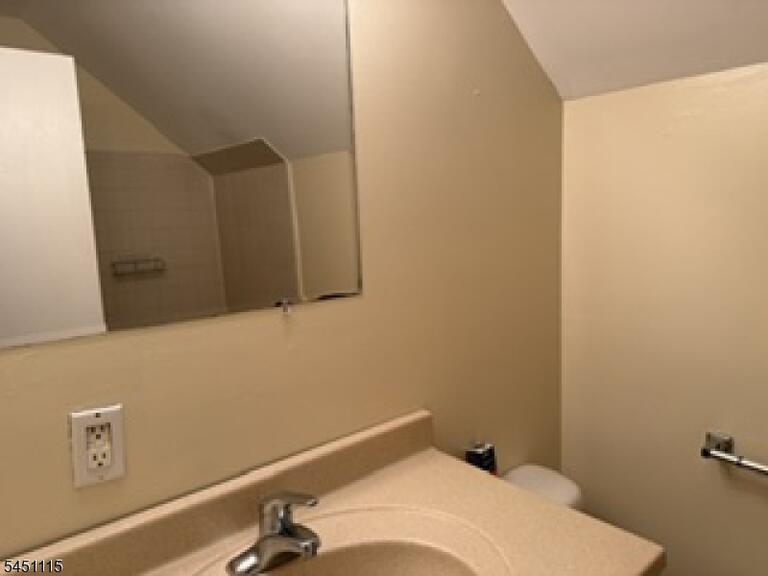 Property listing MLS 4048937 photo 14