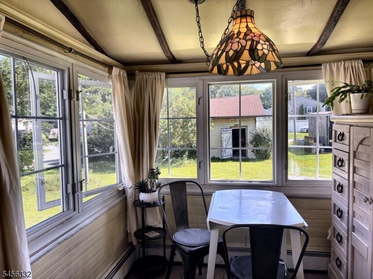 Property listing MLS 4048940 photo 5