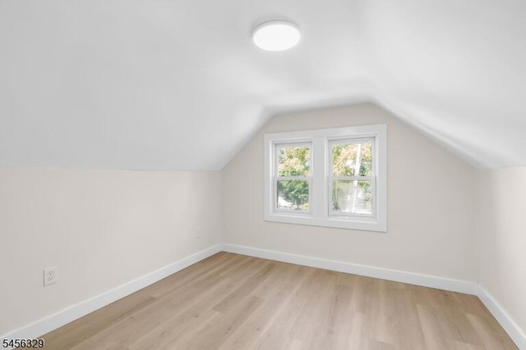 Property listing MLS 4048941 photo 42