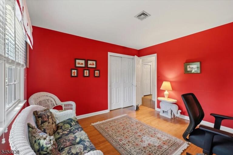 Property listing MLS 4048946 photo 20