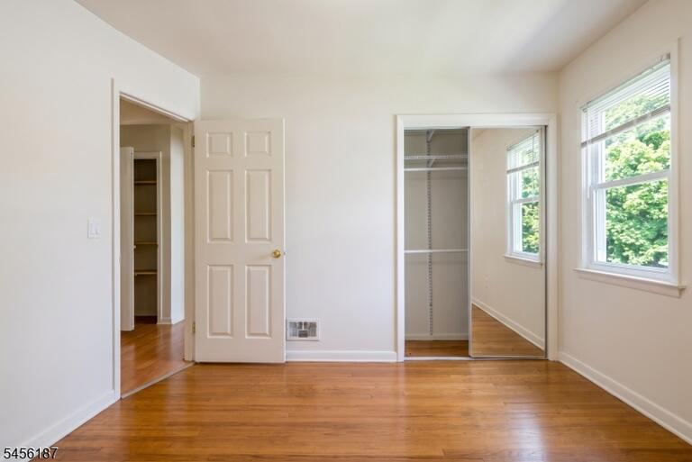 Property listing MLS 4048948 photo 11
