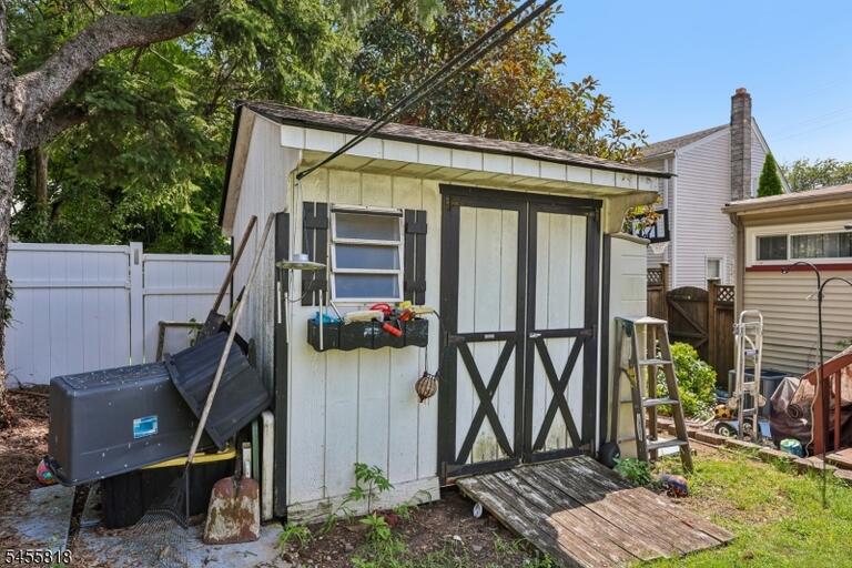 Property listing MLS 4048965 photo 30