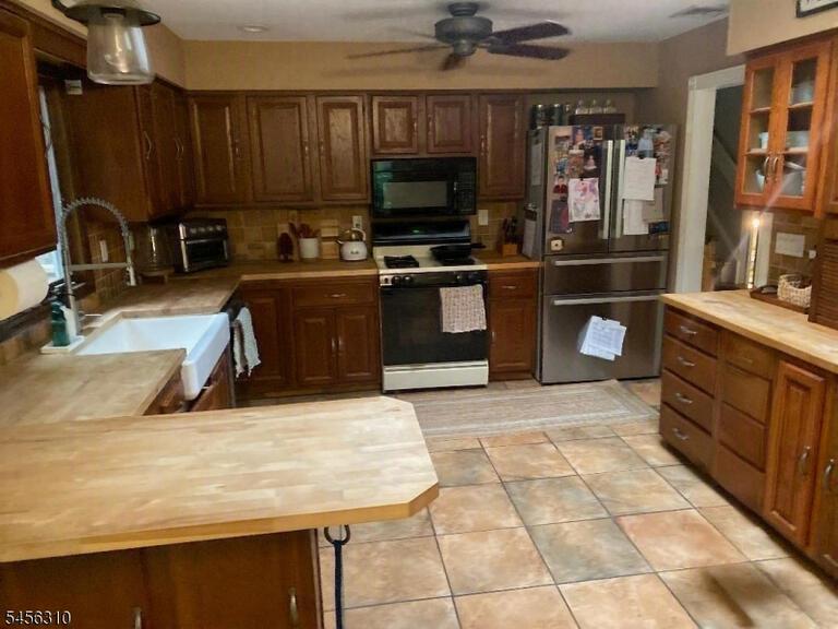 Property listing MLS 4048966 photo 5