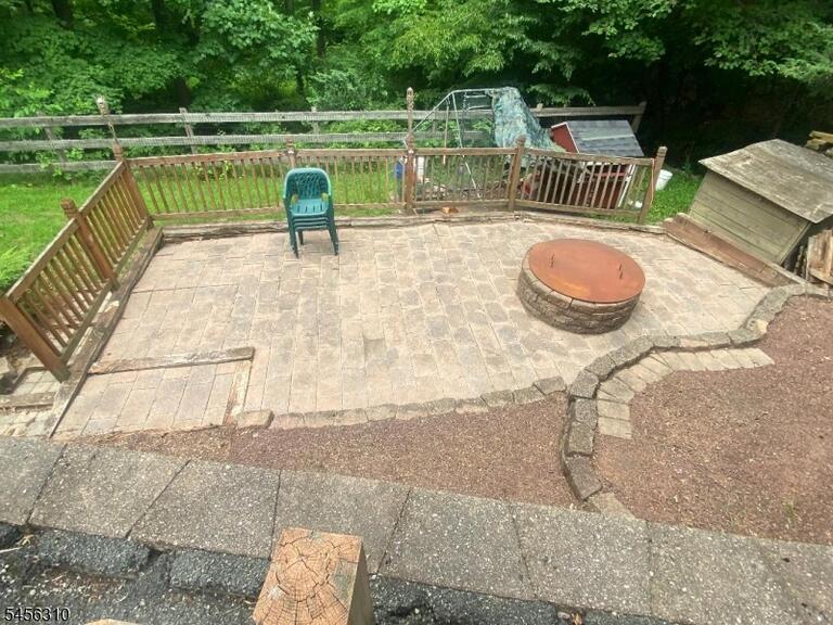 Property listing MLS 4048966 photo 9