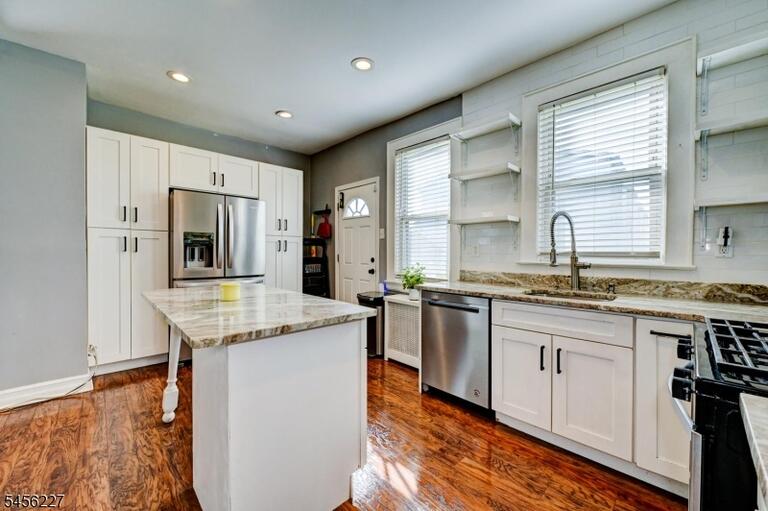 Property listing MLS 4048972 photo 20