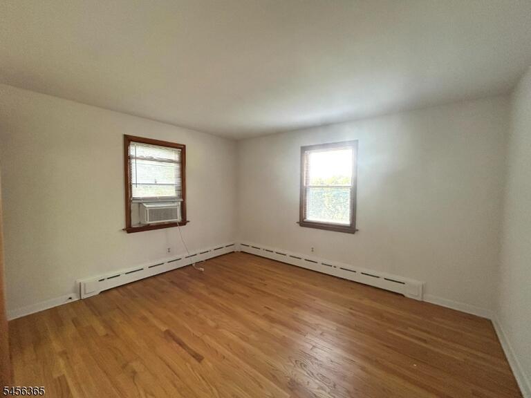 Property listing MLS 4048980 photo 13
