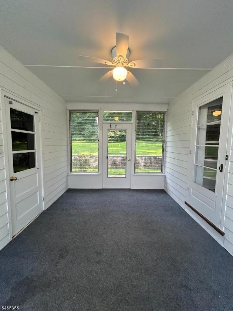 Property listing MLS 4048980 photo 17