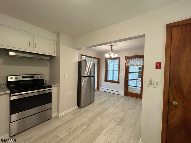 Property listing MLS 4048980 photo 6