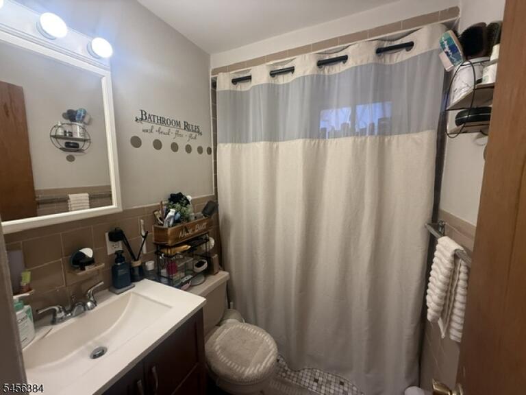 Property listing MLS 4048985 photo 10