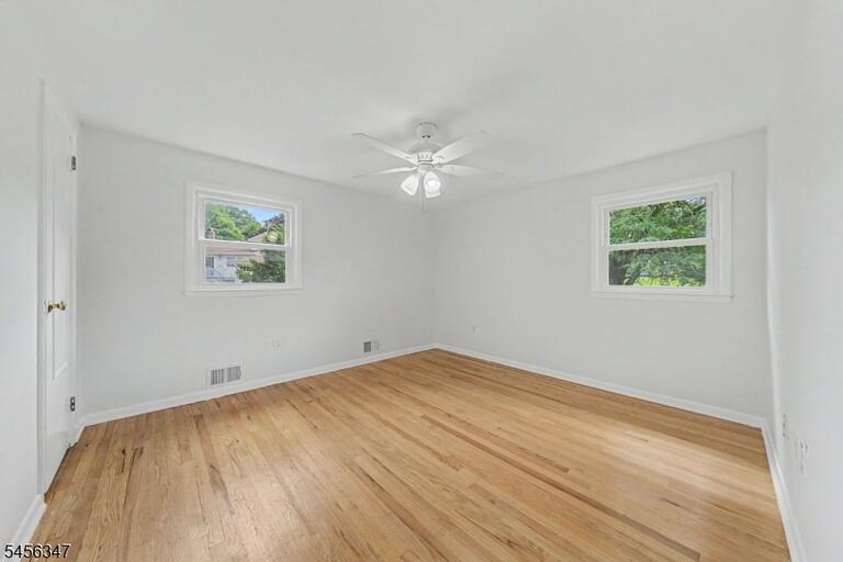 Property listing MLS 4048989 photo 30