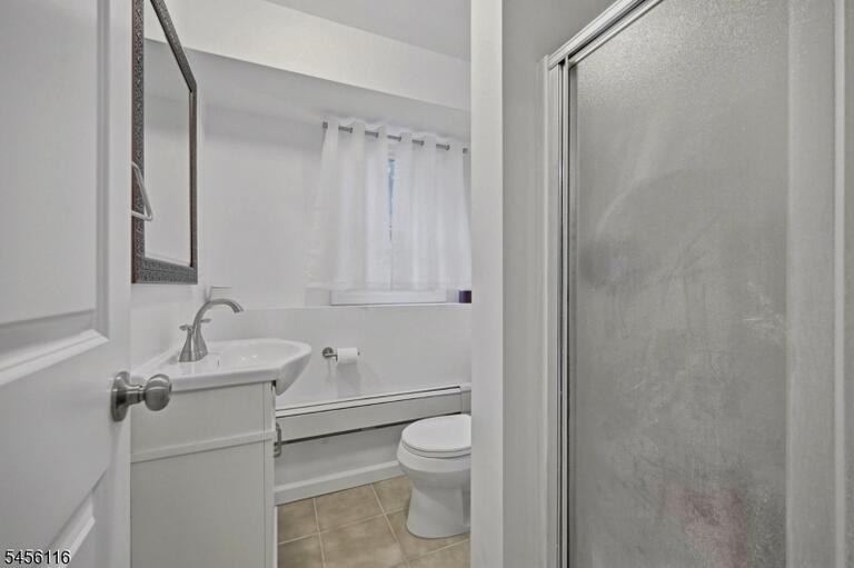 Property listing MLS 4048992 photo 24