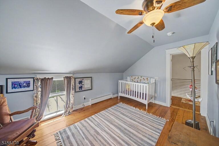 Property listing MLS 4048993 photo 32