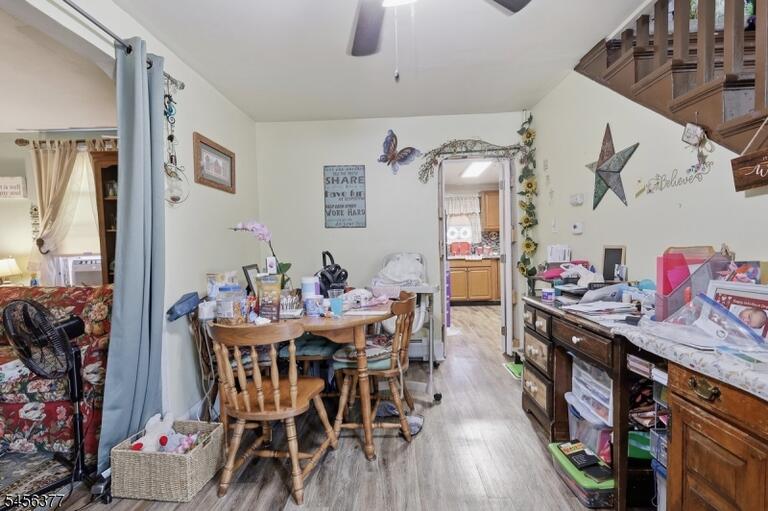 Property listing MLS 4048996 photo 5