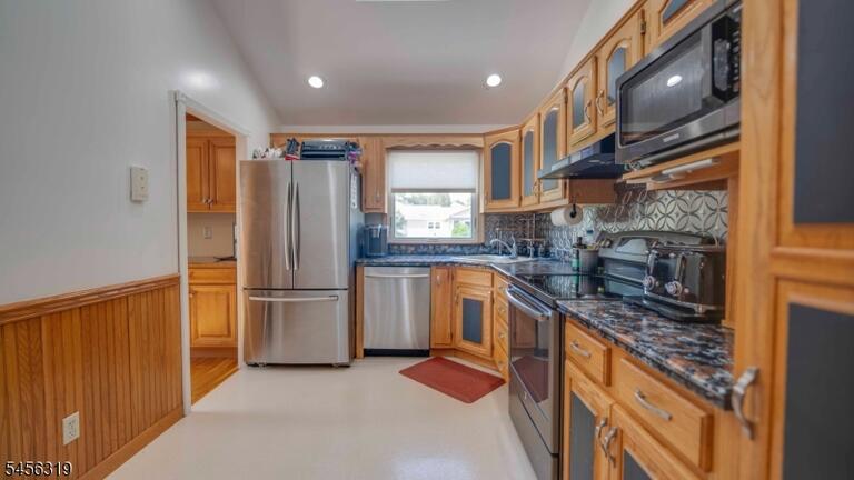 Property listing MLS 4049004 photo 15