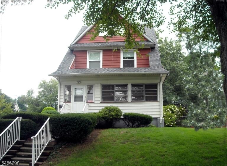 Property listing MLS 4049007 photo 4
