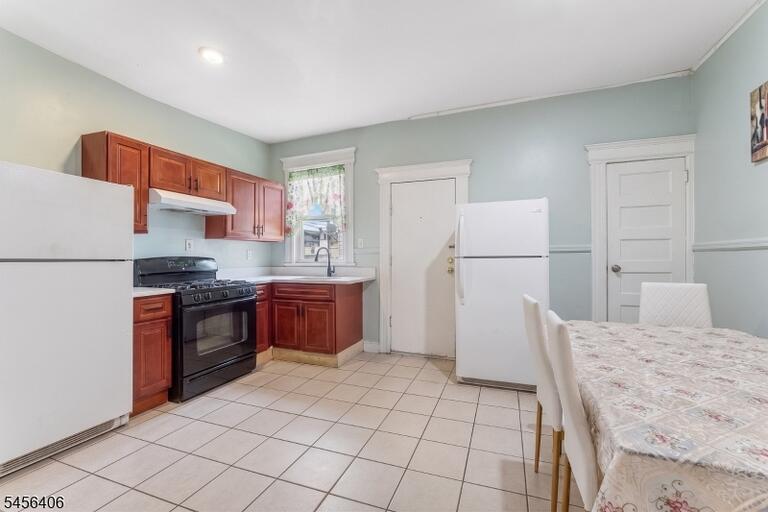 Property listing MLS 4049011 photo 8