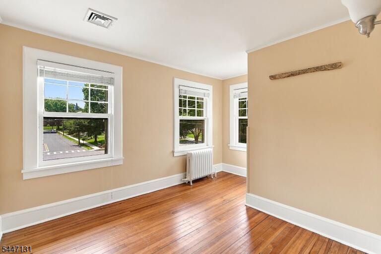 Property listing MLS 4049012 photo 25