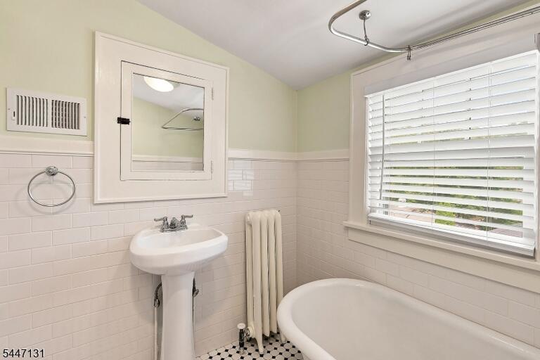 Property listing MLS 4049012 photo 36