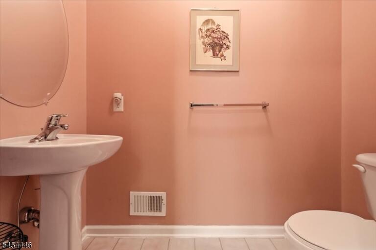 Property listing MLS 4049013 photo 13
