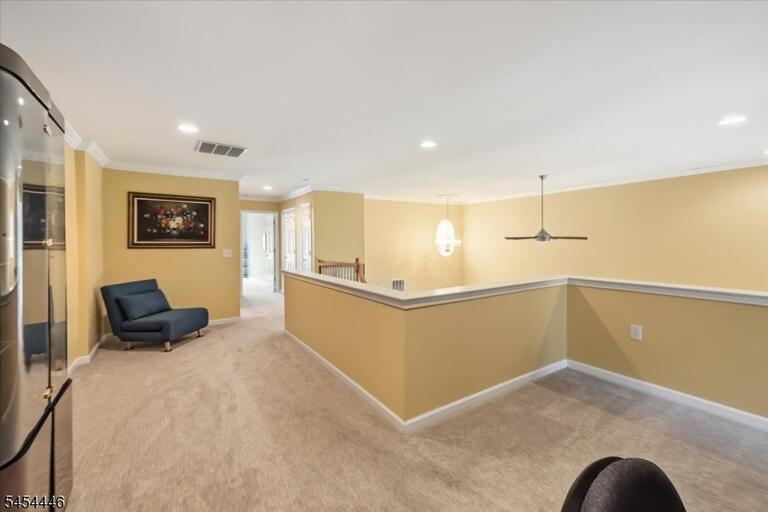Property listing MLS 4049013 photo 14