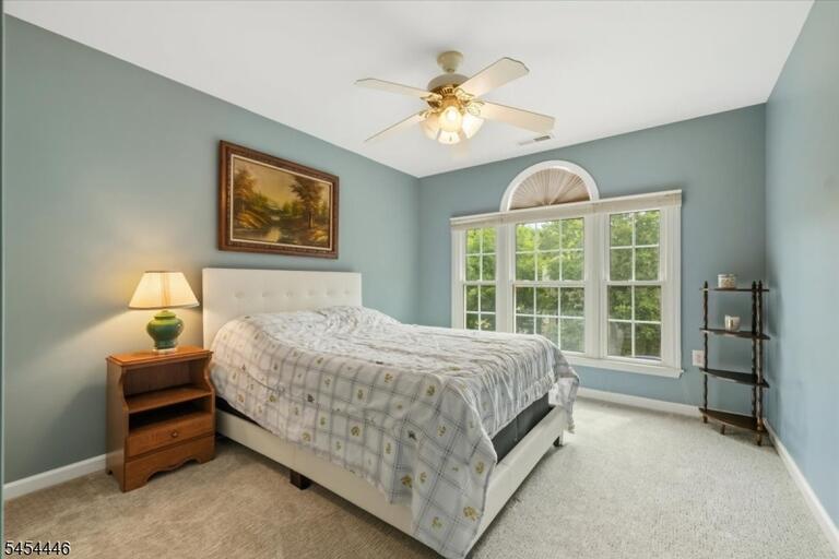 Property listing MLS 4049013 photo 18