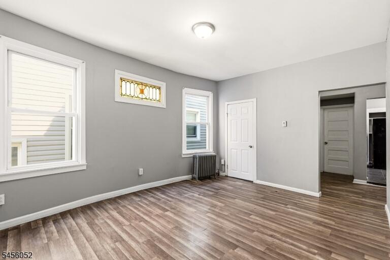 Property listing MLS 4049017 photo 10