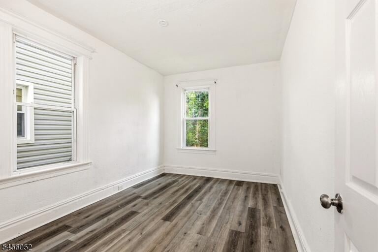 Property listing MLS 4049017 photo 12