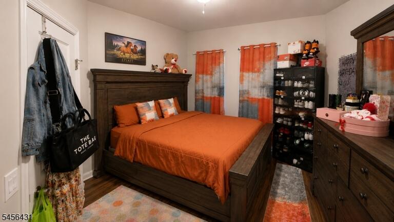 Property listing MLS 4049033 photo 9