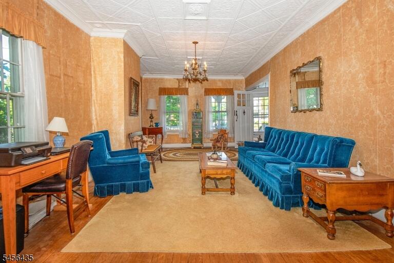Property listing MLS 4049036 photo 23