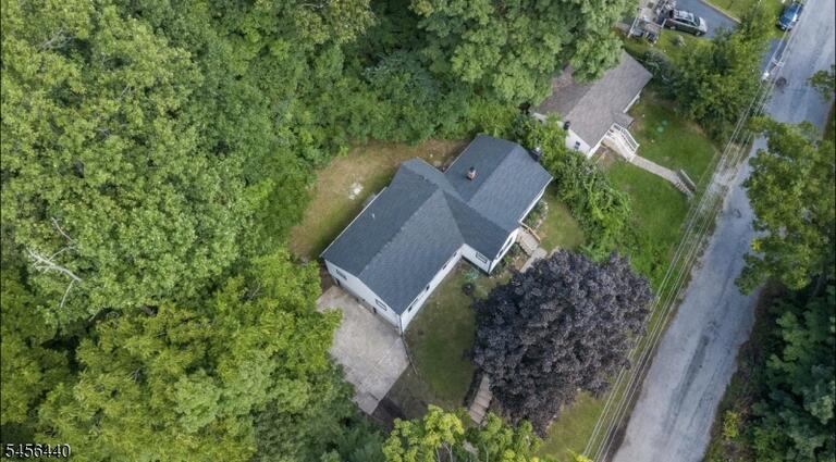 Property listing MLS 4049045 photo 25